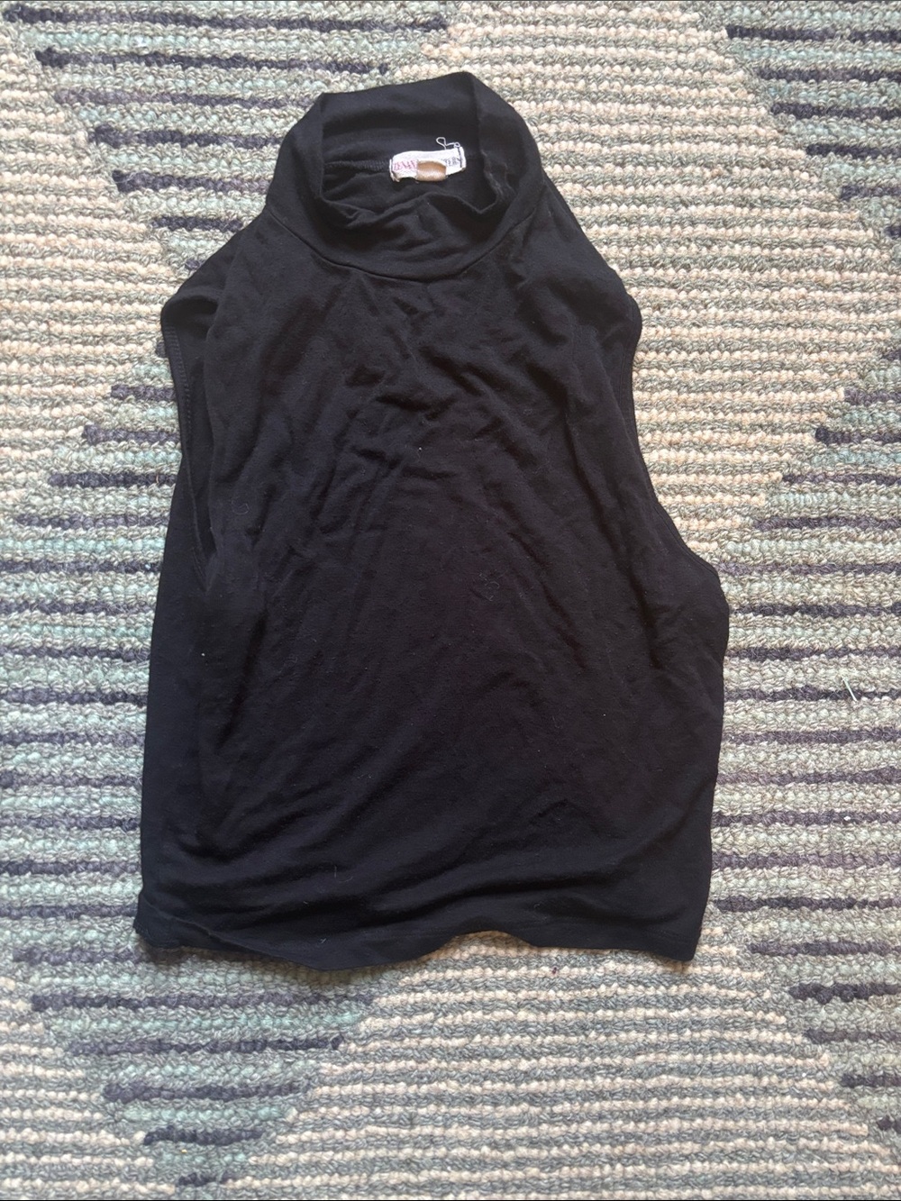 Women's Black Sleeveless Mock Neck Tank Top